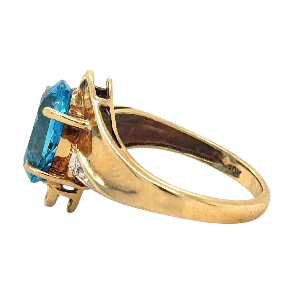 Blue Topaz & Diamonds 10k Yellow Gold Ring 3.6g Size 7