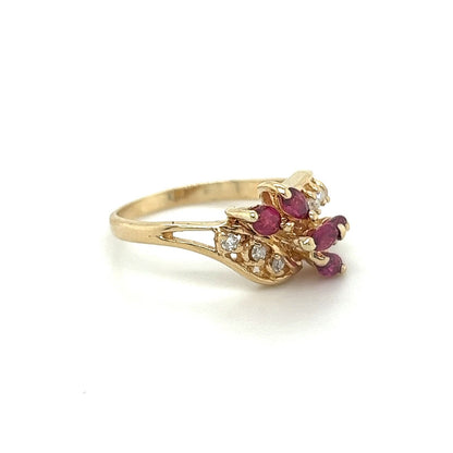 14K Yellow GOLD 1/2 ct Ruby & 1/10 ct Diamond Ring 2.5g Size 4.5