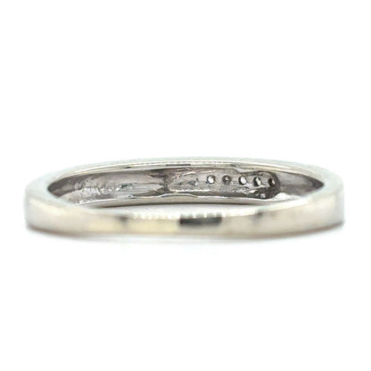 10k White Gold 1/7ctw Diamond Size 5.5 Wedding Band 1.9g