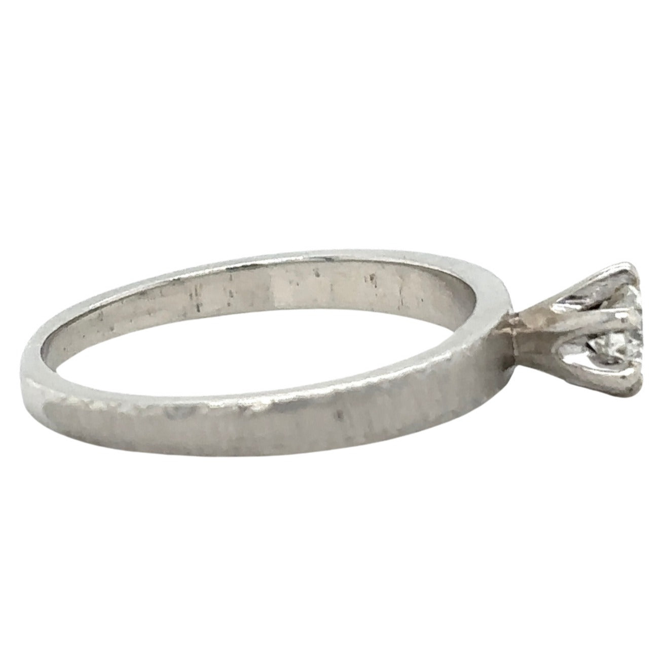 14k White Gold 1/6ctw Diamond Solitaire Size 5 Ring 2.0g (SI1-2,G-I)