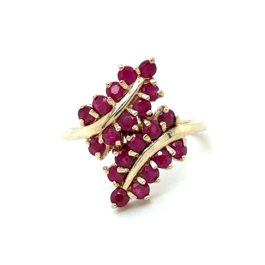 10k Yellow Gold Ruby Cluster Ring 3.9g Size 9.75