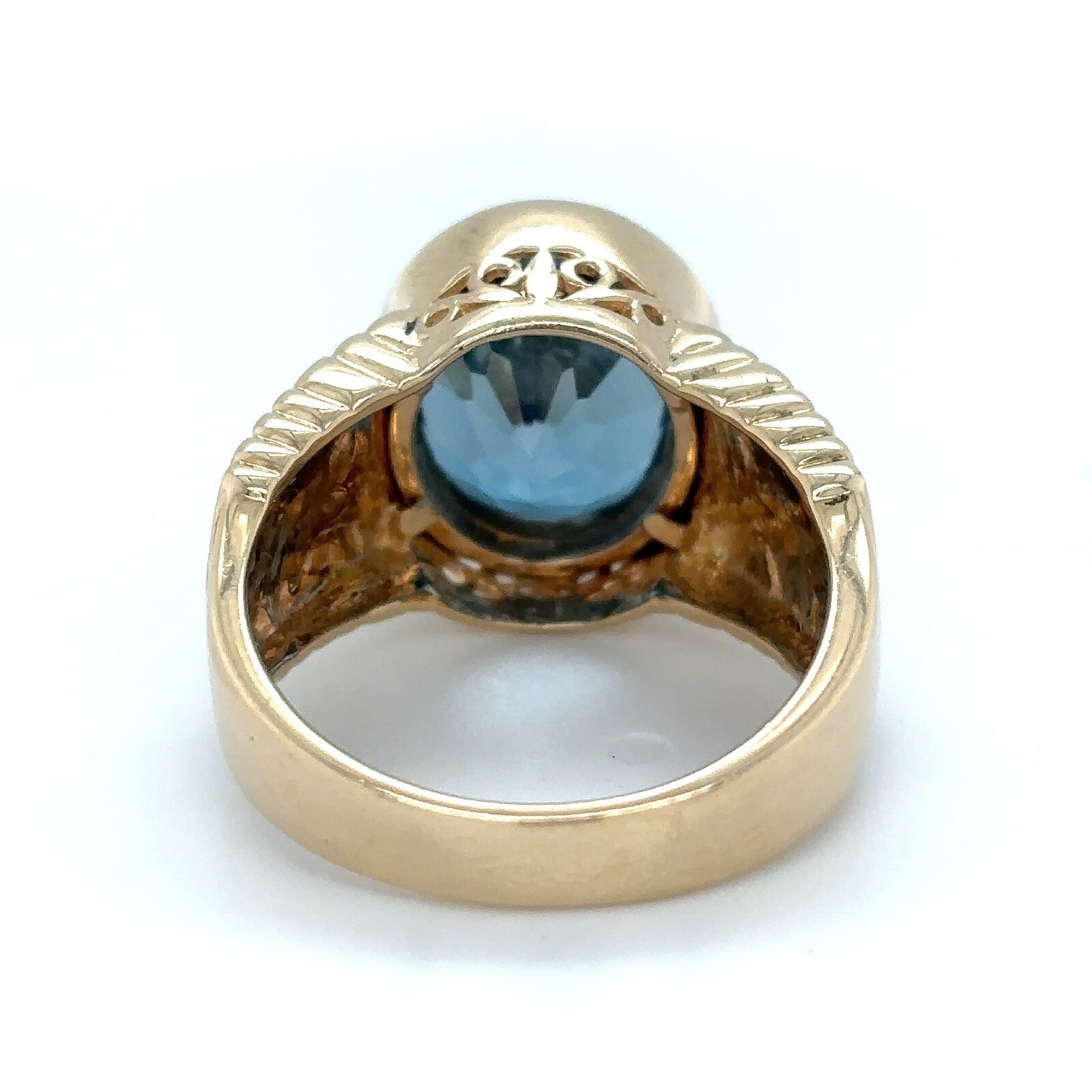 London Blue Topaz 14K Yellow Gold Ring With Intricate Design Size 7 7.7g Elegant Jewelry Piece