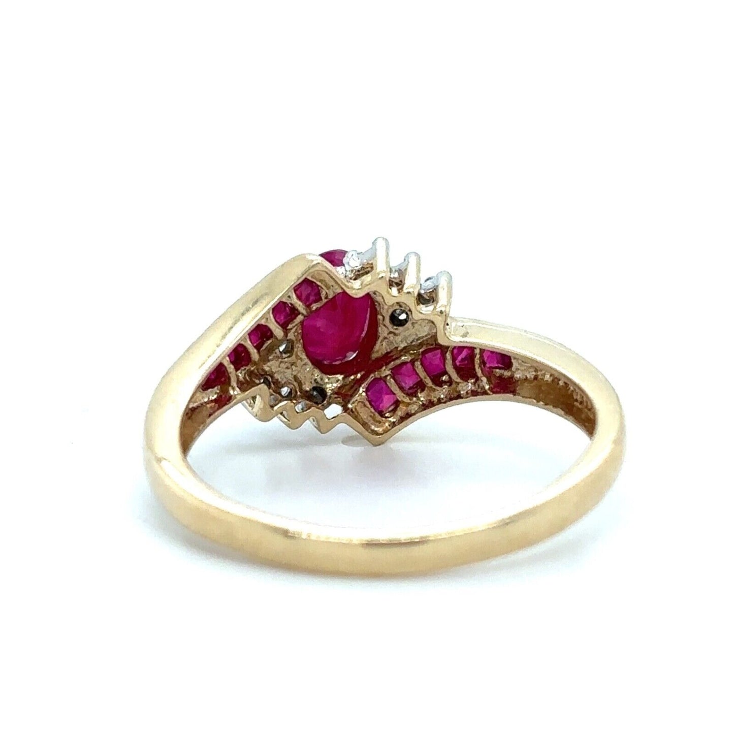 10k Yellow Gold Size 7 Red Ruby Birthstone Diamond Accents Ring 2.2g