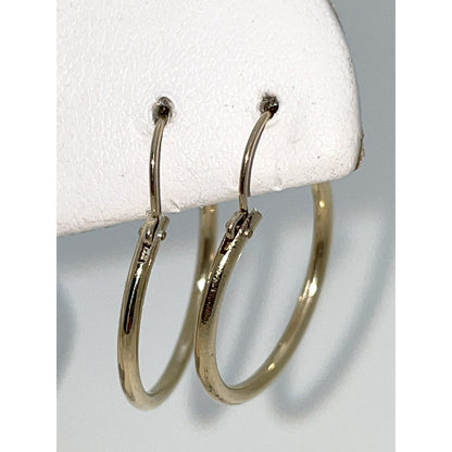 14K Yellow Gold Hollow Hoop Earrings 1.1g Lightweight Womens Jewelry