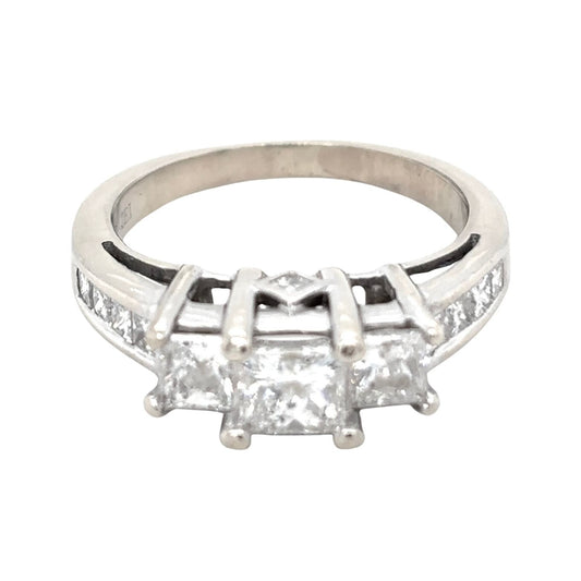 14k White Gold 1.68 ctw Diamond Size 6.25 Ring 4.5g