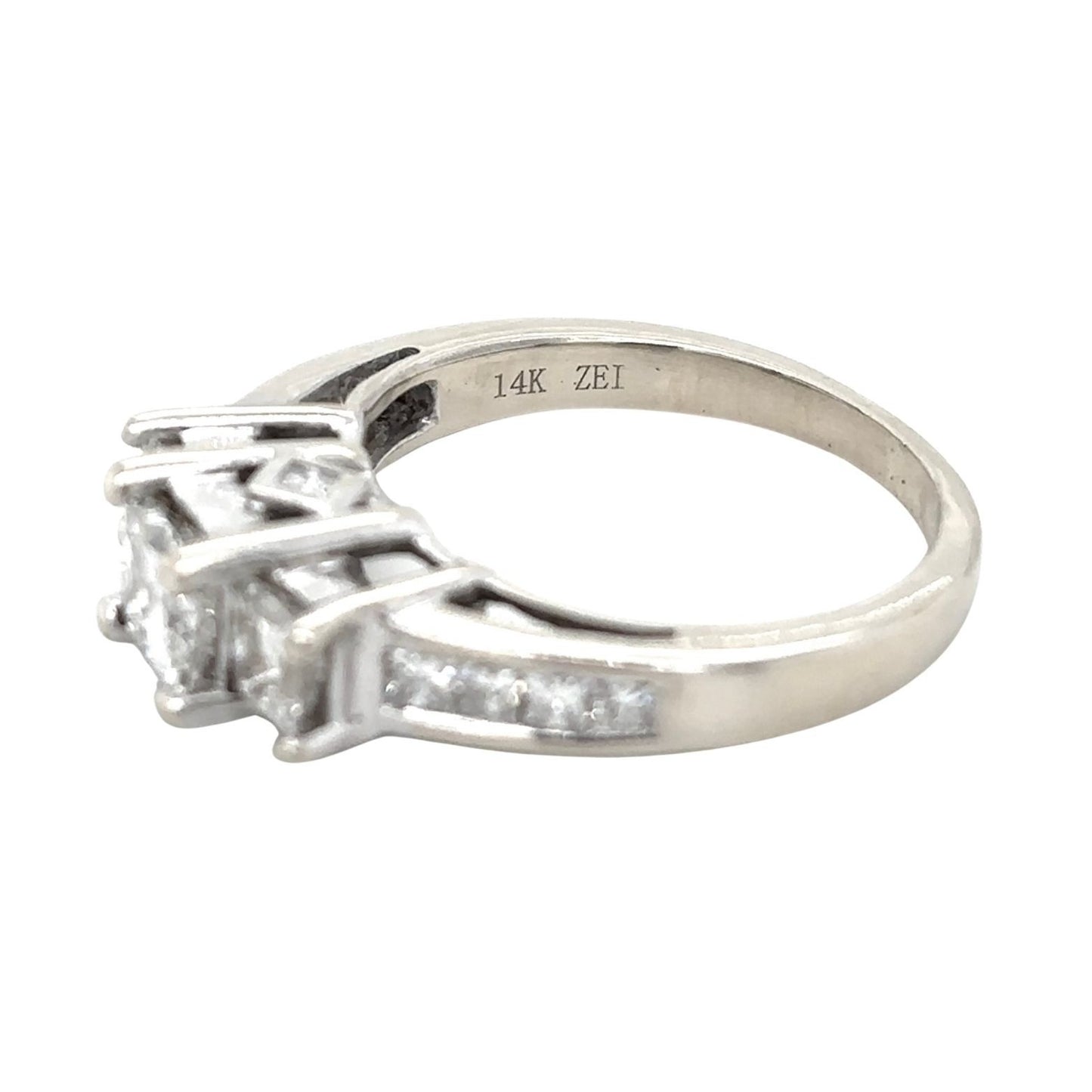 14k White Gold 1.68 ctw Diamond Size 6.25 Ring 4.5g