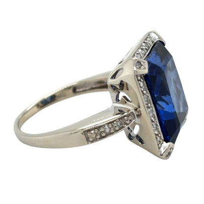 Vintage 10k White Gold (Blue Solitaire) & Diamond Size 5.25 Ring 4.5g