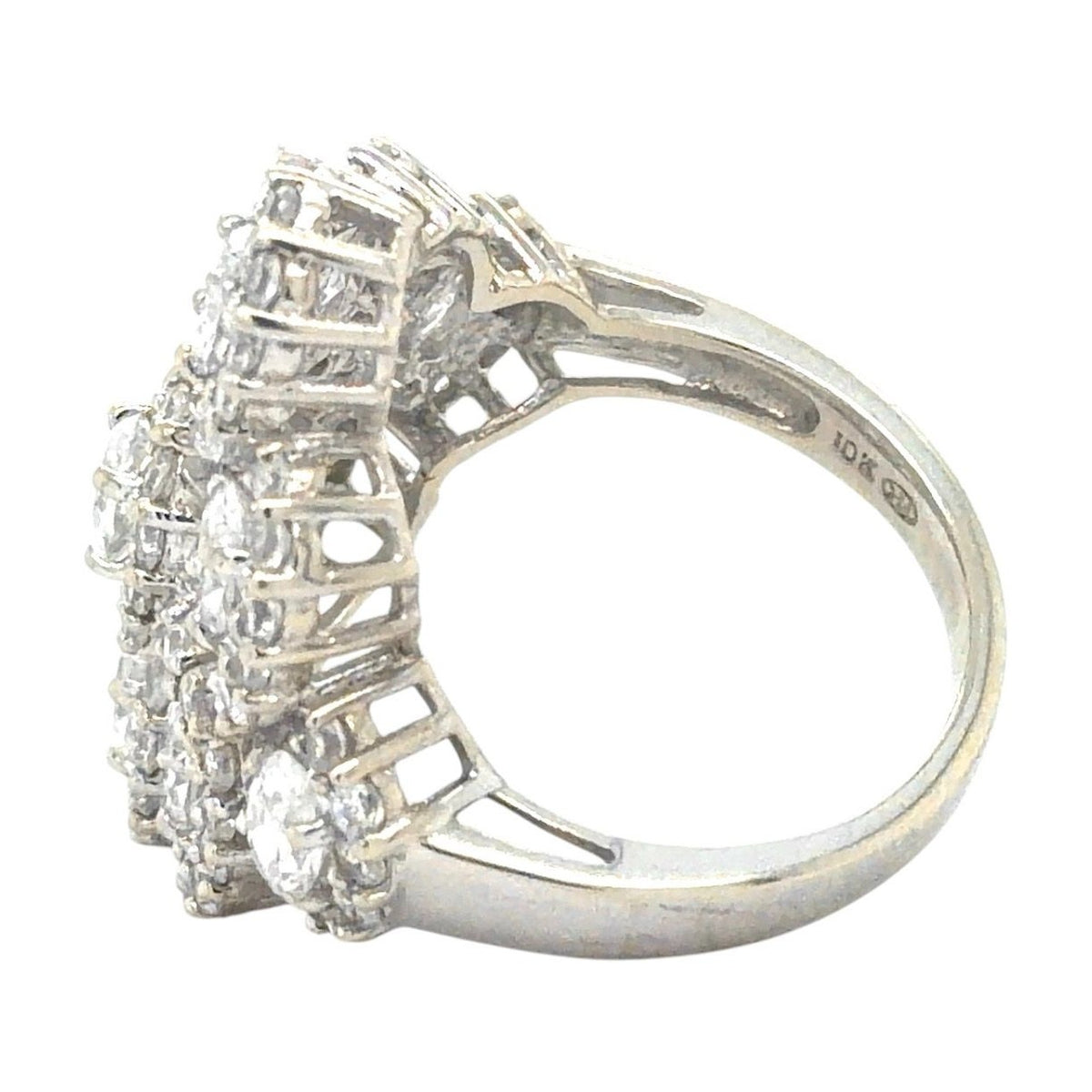 Cubic Zirconia Cocktail 10k White Gold Ring 6.8g Size 7