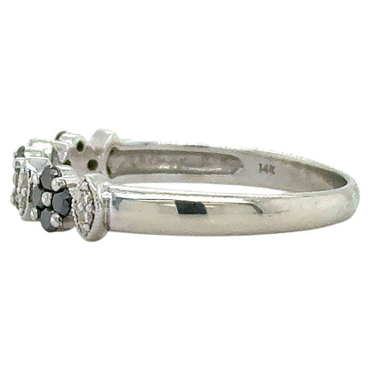 1/4ctw Black and White Diamond 14k White Gold Floral Ring 2.4g Size 9.5