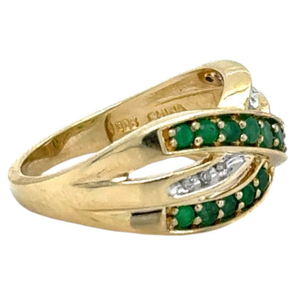 Emerald & Diamond 10k Yellow Gold Ring 3g Size 7