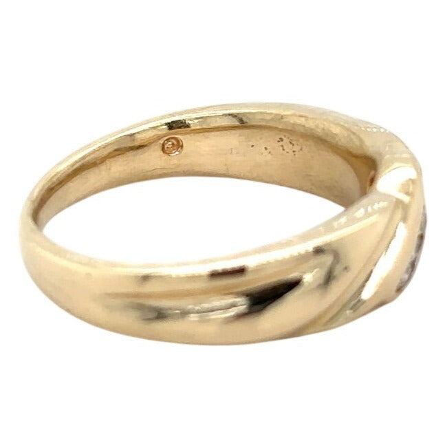 10k Yellow Gold Diamond Accent Size 9.25 Ring 7.5g