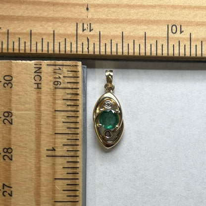 5.4mm Emerald 1.3mm Diamond Pendant 14k 1.8g