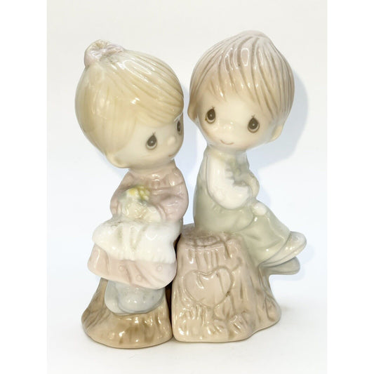 Precious Moments 1993 Boy & Girl Salt & Pepper Shakers Figurine