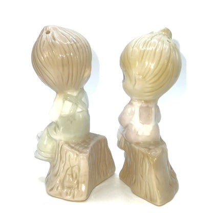 Precious Moments 1993 Boy & Girl Salt & Pepper Shakers Figurine