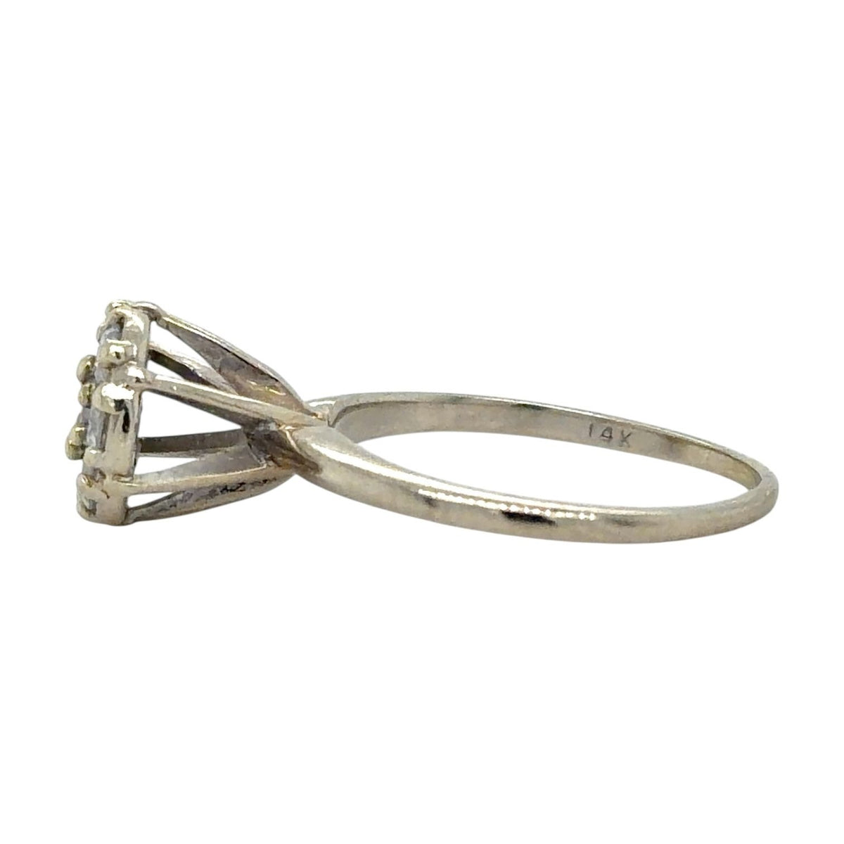 1/2ctw Diamond Cluster 14k White Gold Ring 2.5g Size 5.5