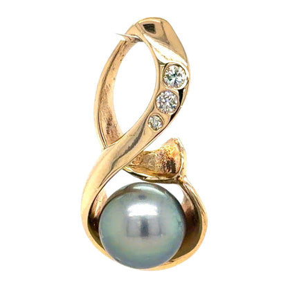 8.4mm Black Pearl & Diamonds 14k Yellow Gold Pendant 4.2g