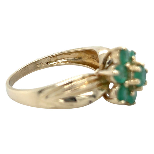 14k Yellow Gold Emerald Flower Size 7.75 Ring 4.4g