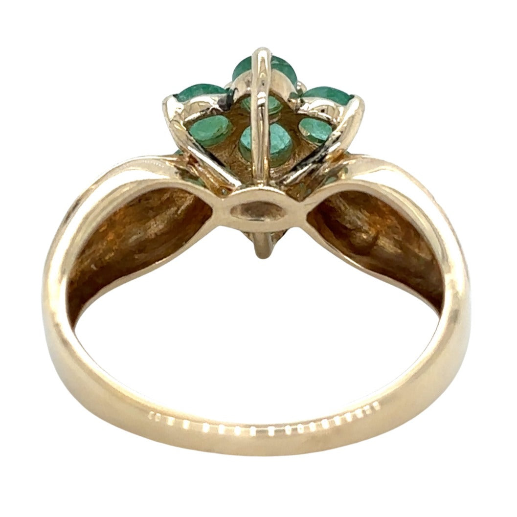 14k Yellow Gold Emerald Flower Size 7.75 Ring 4.4g