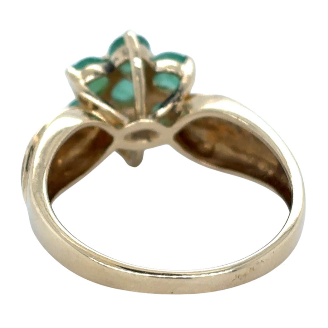 14k Yellow Gold Emerald Flower Size 7.75 Ring 4.4g