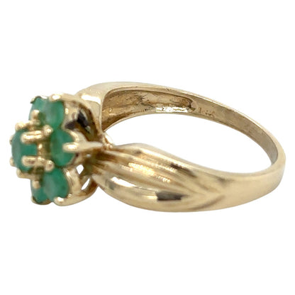 14k Yellow Gold Emerald Flower Size 7.75 Ring 4.4g