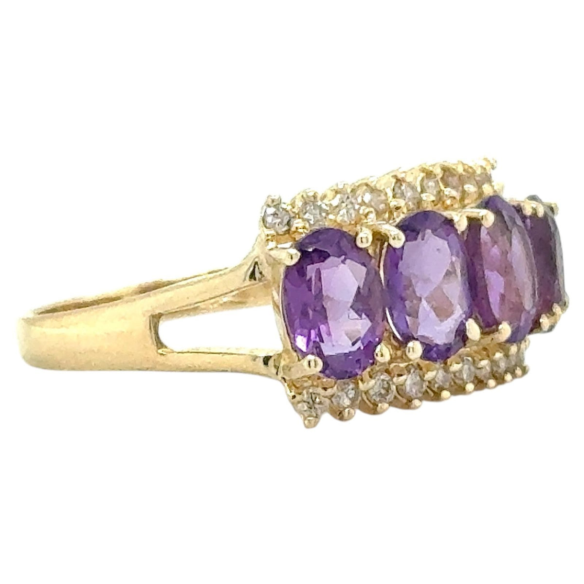 Amethyst & 1/10ctw Diamond 14k Yellow Gold Ring 2.6g Size 7.25