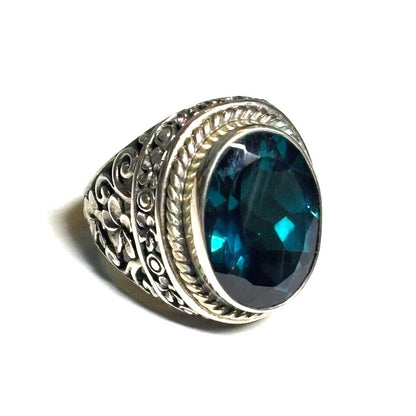 .925 Sterling Silver Blue Stone Ring Size 6.75