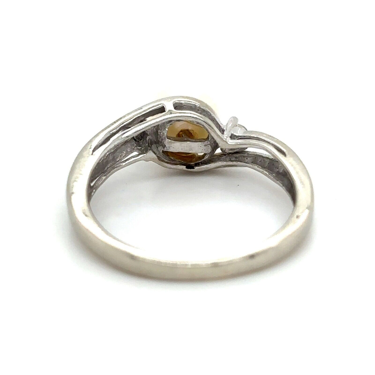 Pearl & Diamond 10k White Gold Ring  2.1g Size 5.5