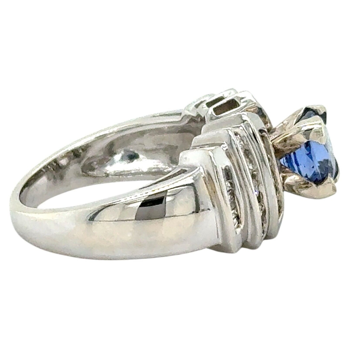 2ctw Sapphire Solitaire with Diamond Accents 14k White Gold Ring 9.1g Size 6.75