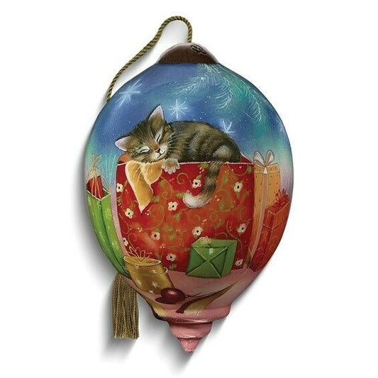 Ne'Qwa Art Kitten In Gift Box Ornament