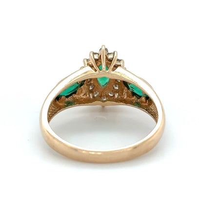 Diamond & Imitation Emerald 14K Yellow Gold Ring 2.9g Size 6.25