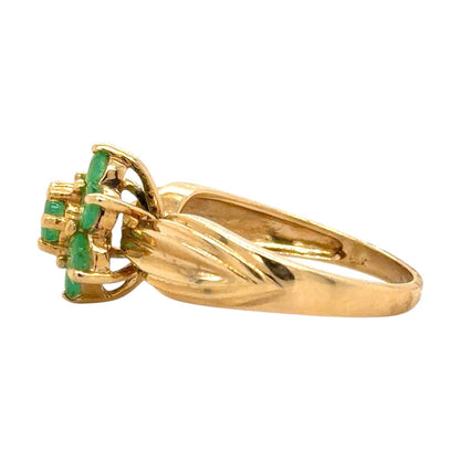 Emerald Flower 14k Yellow Gold Ring 4.4g Size 7.75