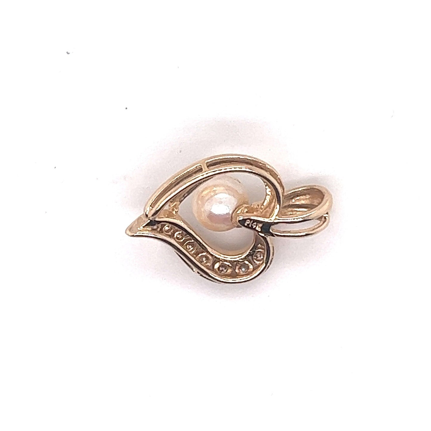 5 mm Pearl and 1/10 ct Diamond Heart Pendant in 14K Gold 1.8g