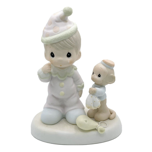 Precious Moments 1997 Somebody Cares Figurine 522325