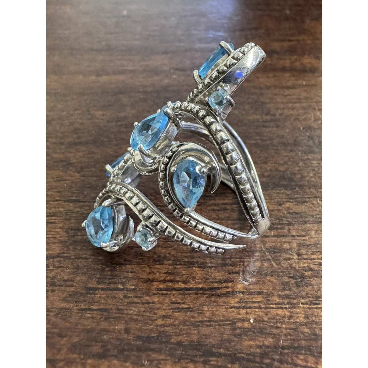 .925 Sterling Silver Blue 8 Stone Ring Size 7