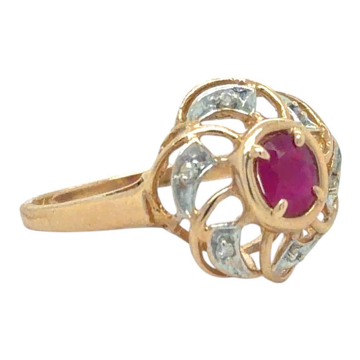 Ruby & Diamond 14k Yellow Gold Ring 2.4g Size 6.75