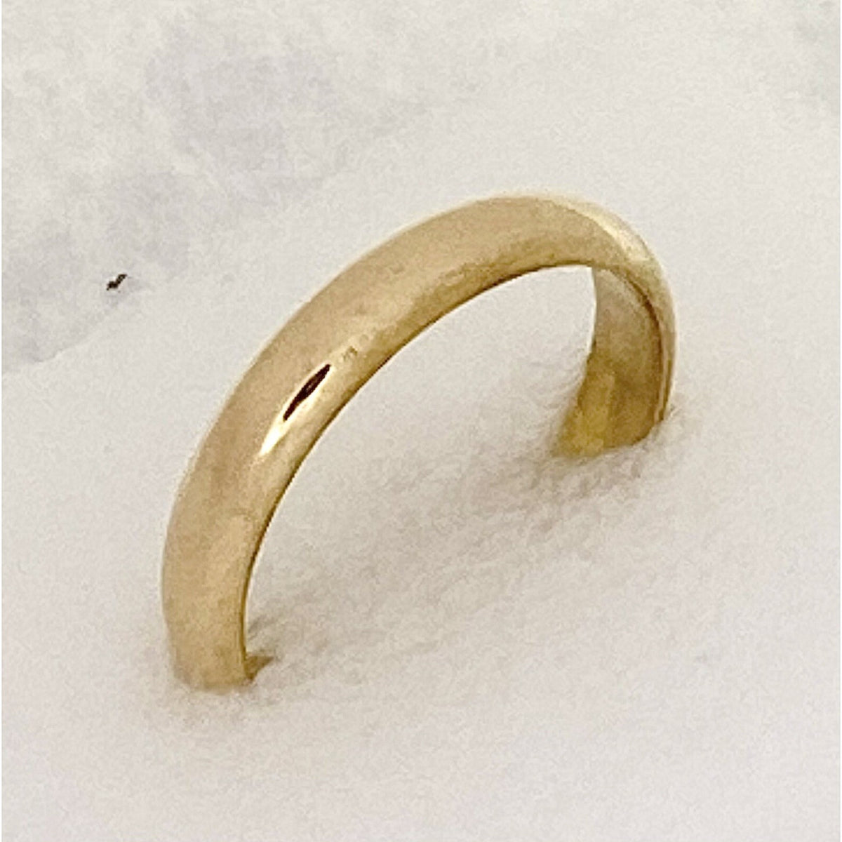 3.7mm Wedding Band Ring 14k Yellow Gold 3.9g Size 8.25