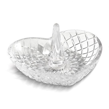 Heart-Shaped Clear Glass Ring Holder With Diamond Pattern Design