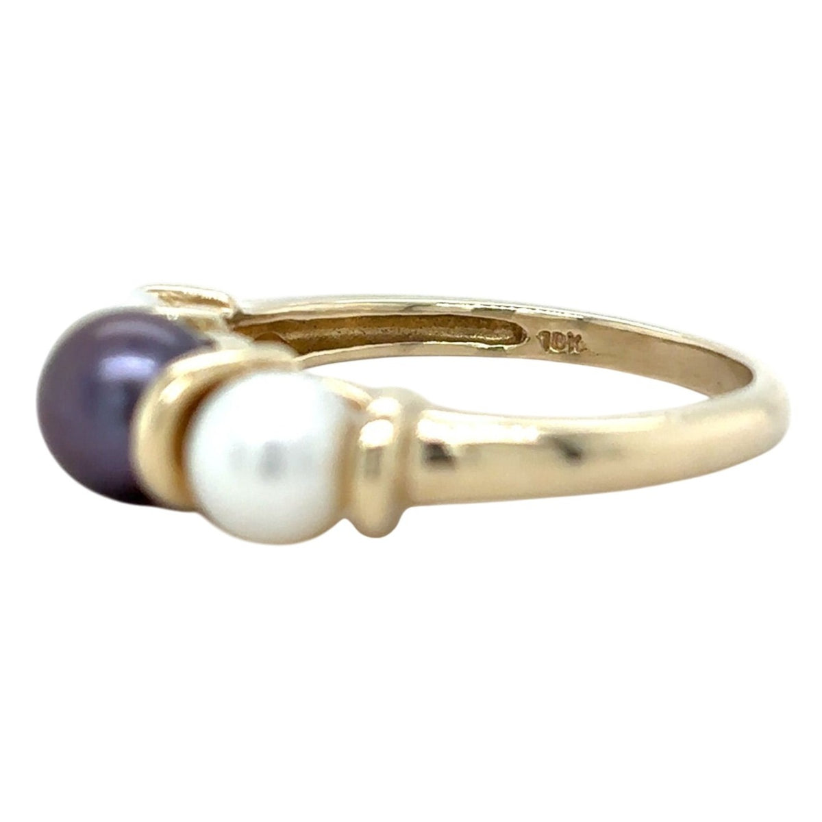 Three-Stone White & Black Pearl 10k Yellow Gold Ring 3.4g Size 7