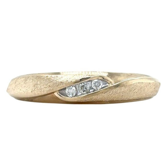 10k Yellow Gold Diamond Trio Accent Size 7 Ring 1.7g