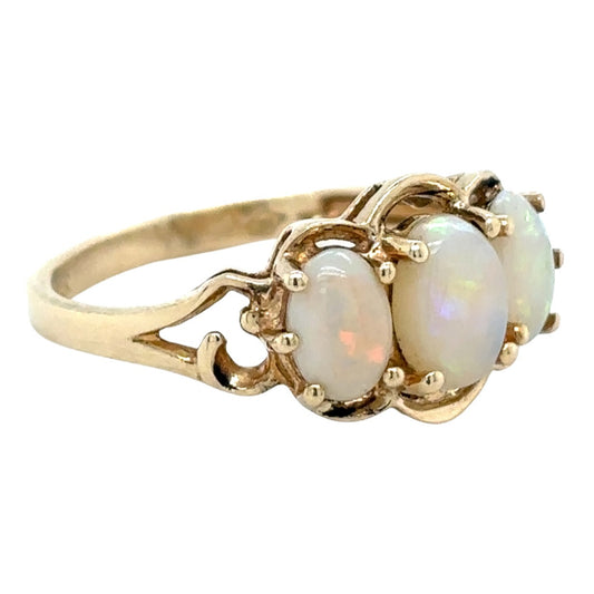14k Yellow Gold Opal Trio Size 6.25 Ring 2.3g