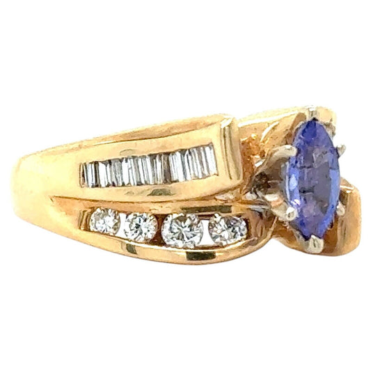 Tanzanite Solitaire with Diamond Accents 14k Yellow Gold Ring 6.6g Size 6.5